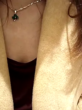 Baby-Linh's cam snapshot