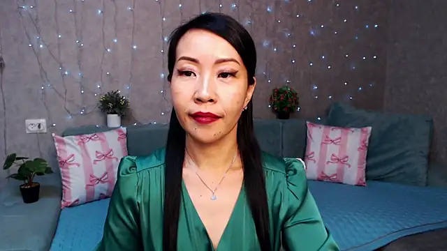 LiaPak's cam snapshot