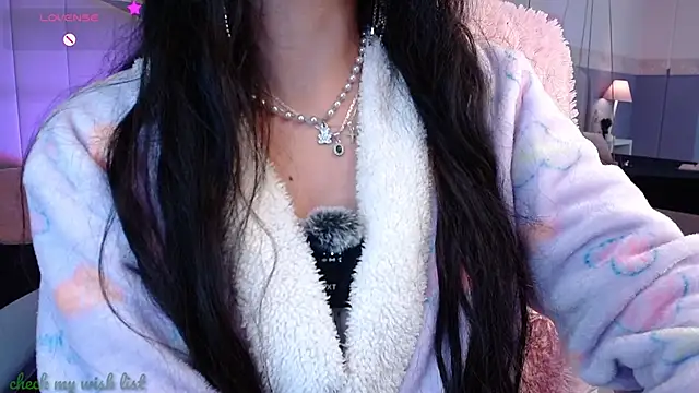 Emerald_gh's cam snapshot