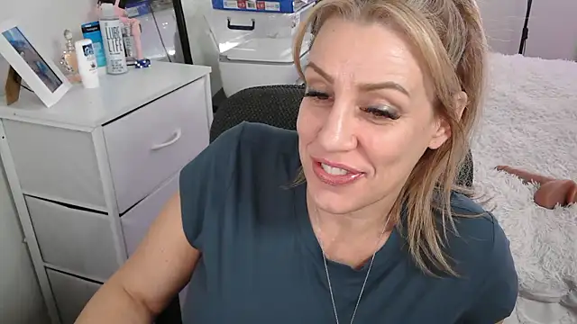 VegasDani's cam snapshot