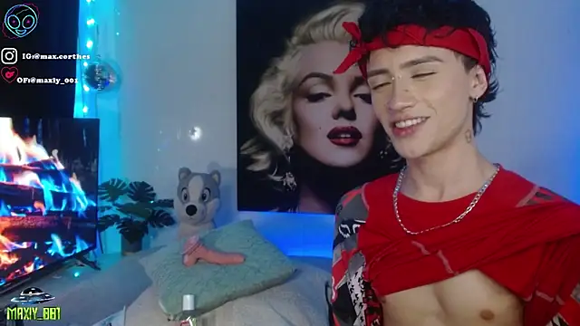 maxiy_001 live sex cam