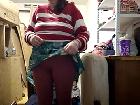 Samantha_Squirt@xh live sex cam