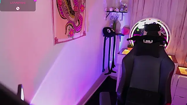 _nanaleon_ live sex cam