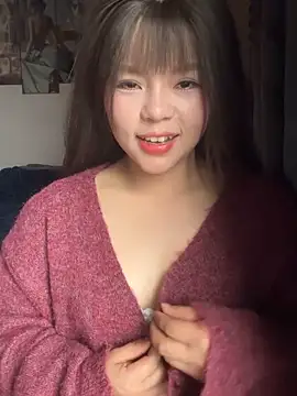 SarahBeii live sex cam