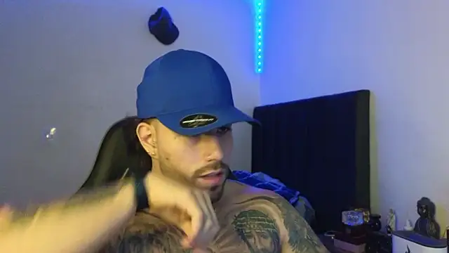 Ades_Lowe live sex cam