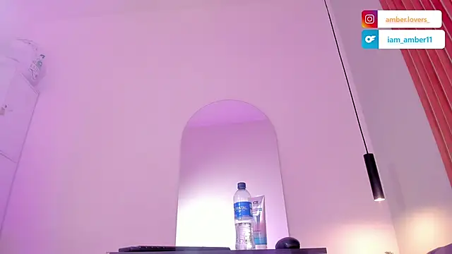 Miss_ambrer_'s cam snapshot