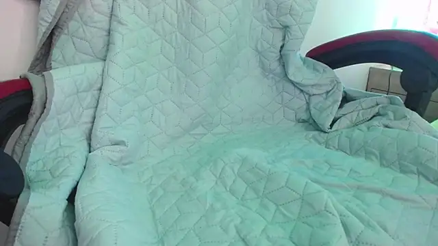 luly_pink's cam snapshot