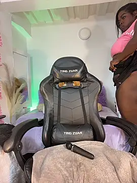 karinacortes's cam snapshot