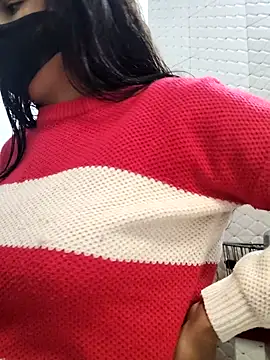 illay_love's cam snapshot