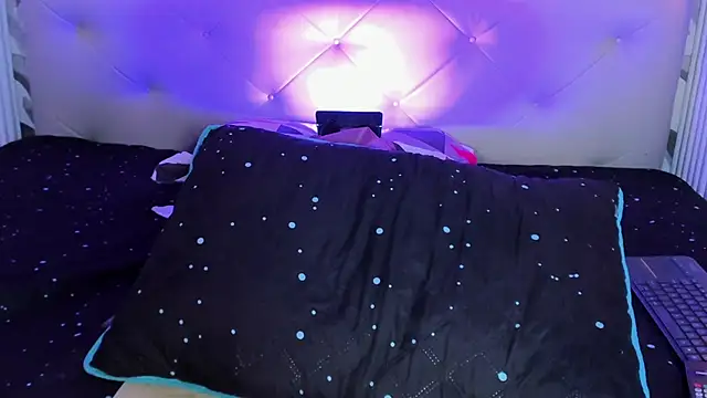 Sami_Evanns's cam snapshot