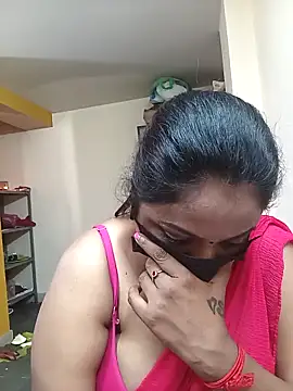 queendivya's cam snapshot