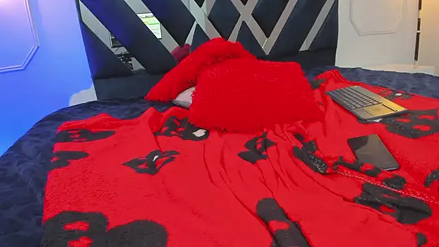 Alexander_Collinss live sex cam