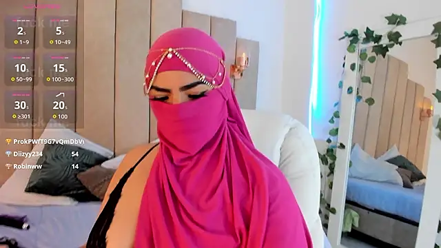 _naylaa_'s cam snapshot