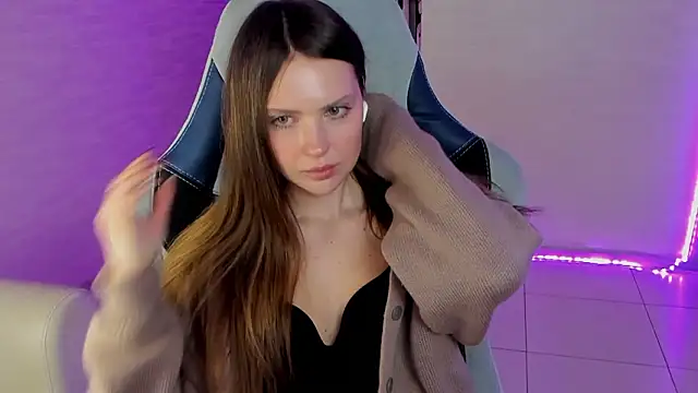 yourArya's cam snapshot