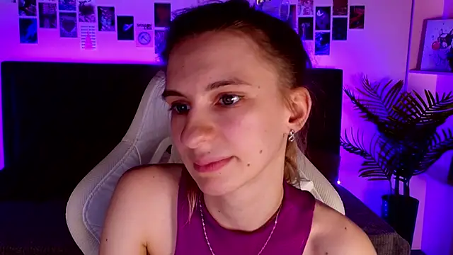 kaleriyaa_'s cam snapshot