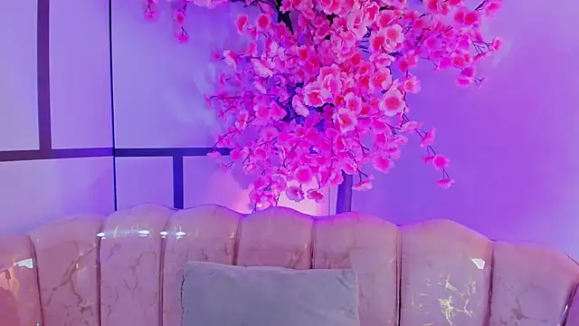 Olivejoness's cam snapshot