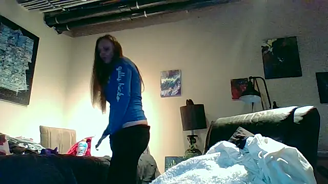 eatmeplease44's cam snapshot