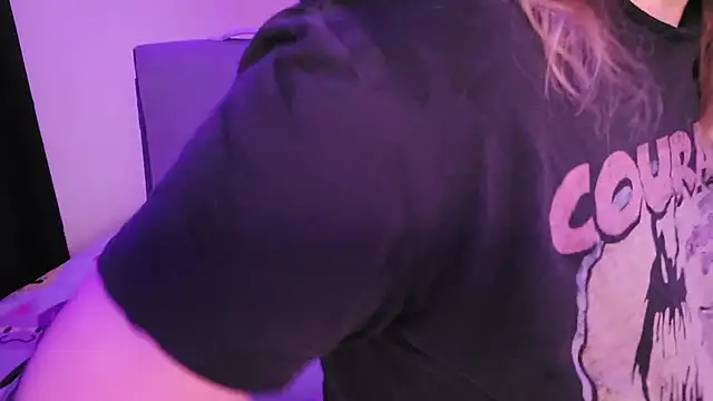 InternetFairy_XO's cam snapshot