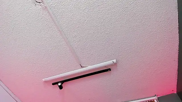 Karol_Pagee's cam snapshot