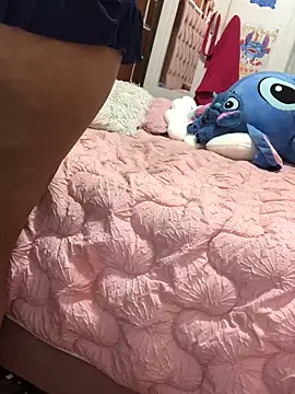 Rachellcooperrr live sex cam