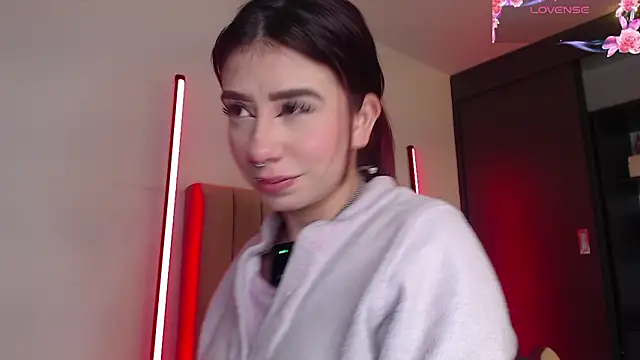 Your_rosalie's cam snapshot