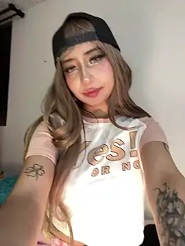 lunaapppp's cam snapshot