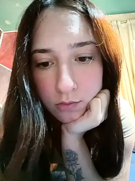 Mysticdooll69's cam snapshot