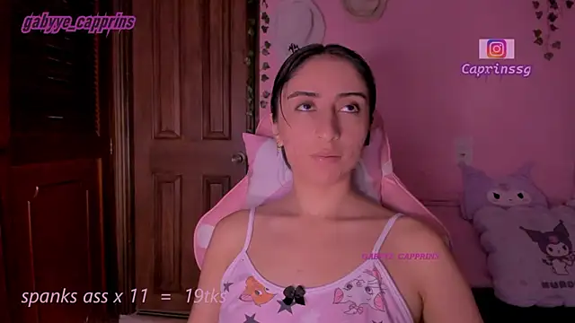 gabyye_capprins's cam snapshot