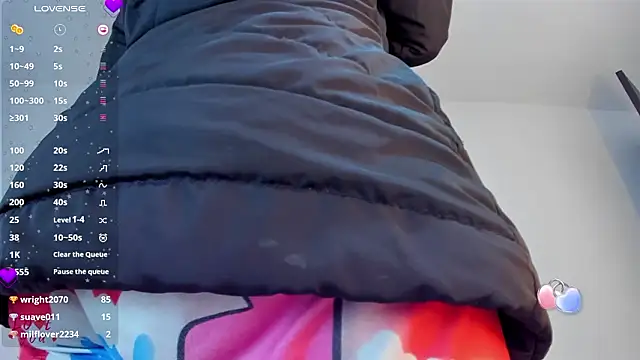 Vahiolet_smith's cam snapshot