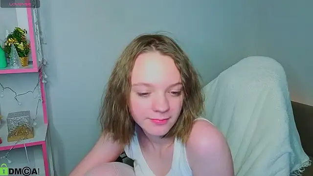 Olivia_Riesz's cam snapshot