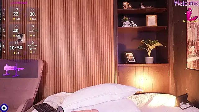 ThaliaBrookss_'s cam snapshot