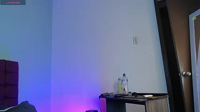 megan_lover's cam snapshot