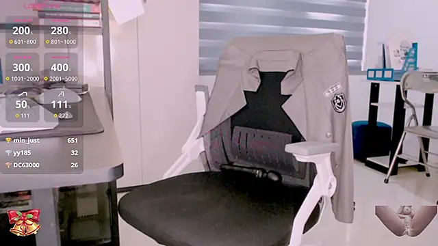 Shyn__'s cam snapshot