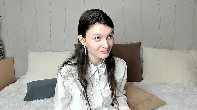 ThoraMarola's cam snapshot