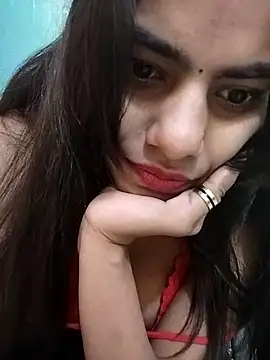 Alisha_Babyy live sex cam