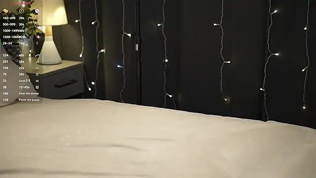 LettySlovacek live sex cam