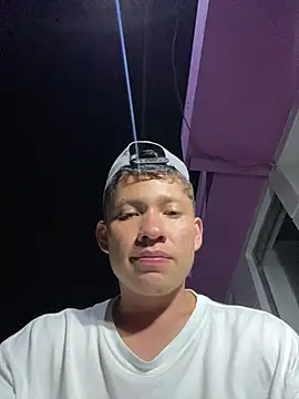 elfernh live sex cam