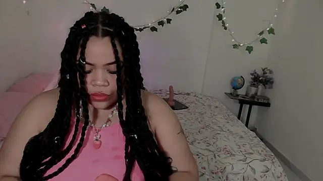 Juicy_elenxx live sex cam