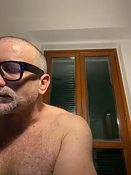 Mauro7788 live sex cam