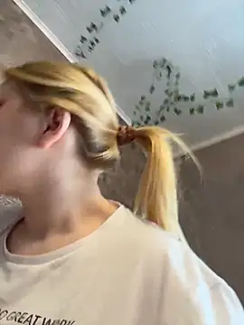 AmmyHot live sex cam