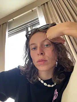 RinaMood live sex cam