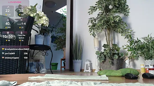 Squirtmania's cam snapshot