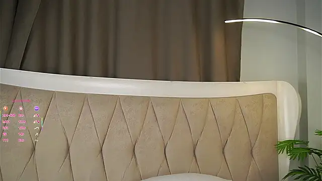 LillianLester live sex cam