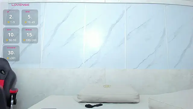 valerith_hale's cam snapshot