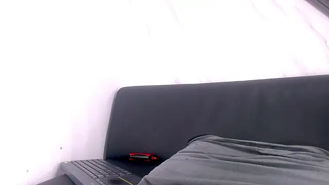 Liam_York_'s cam snapshot