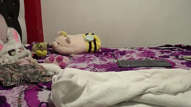 Katty_Bones's cam snapshot