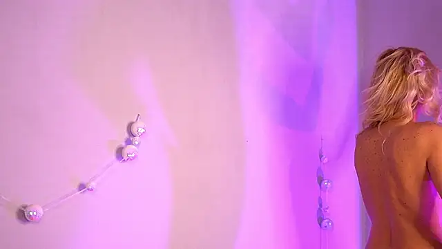 BritneyHudson live sex cam