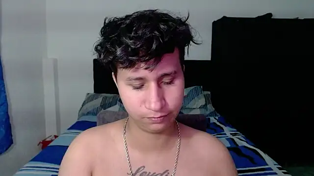 Im_Milan_Rs's cam snapshot