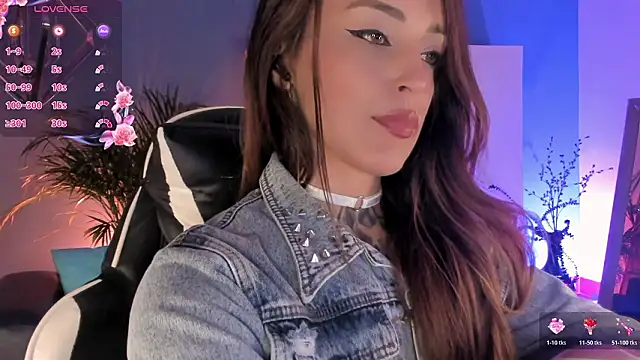 Megan_inked's cam snapshot