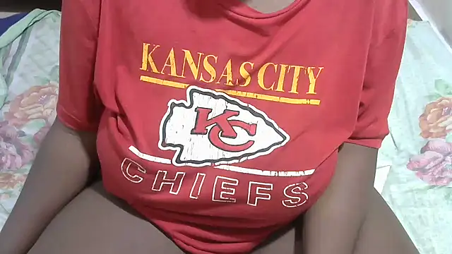 HoneyExtasyXo_'s cam snapshot